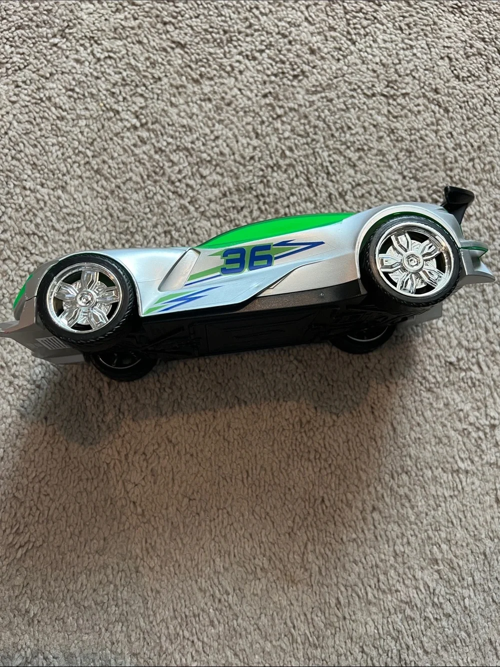 Hot wheels Kids Green and Black Race Car Toy with Blue Stripe